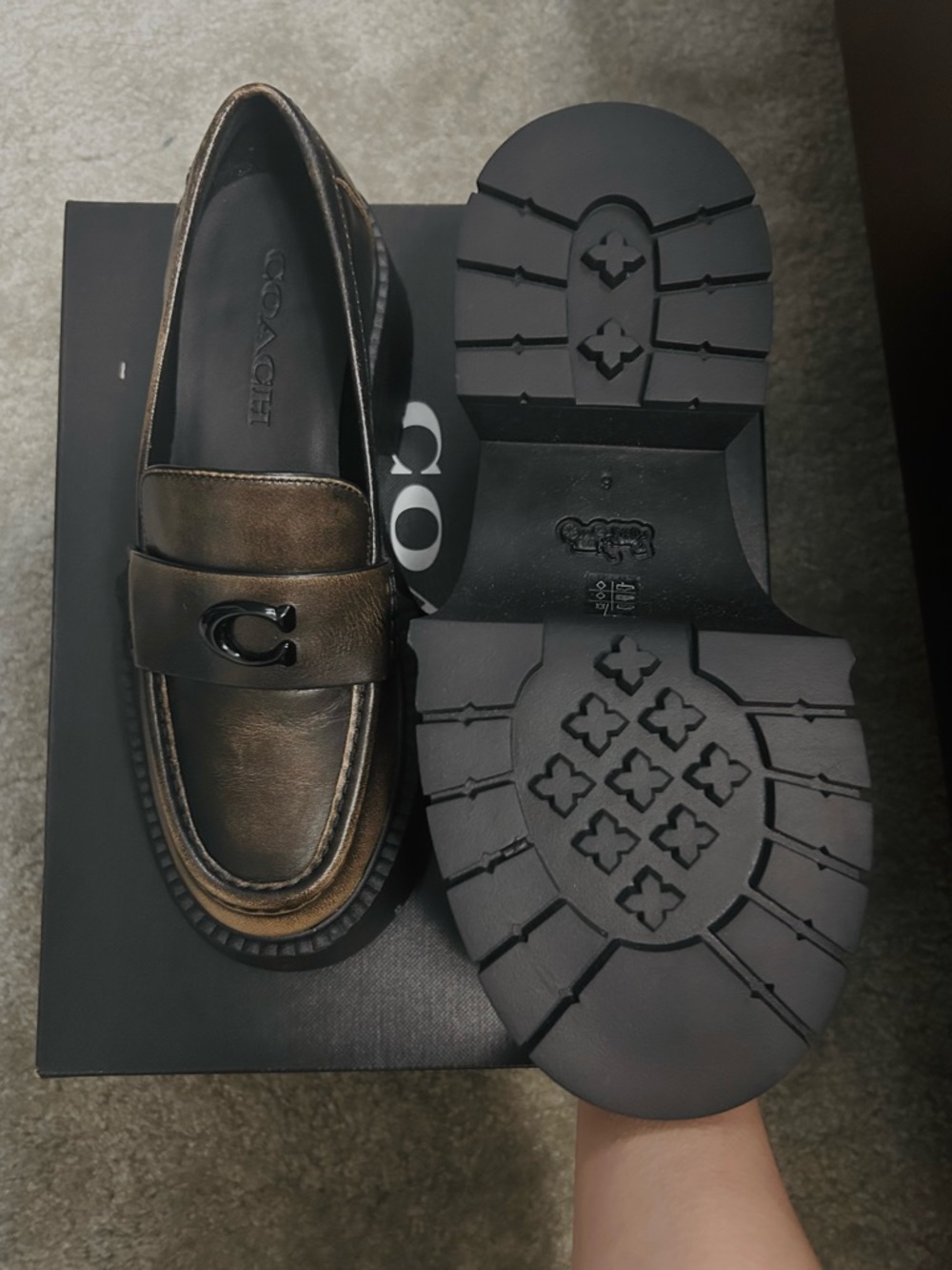[NWT NWB] COACH loved leather Leah heeled platform loafers (brown black) size 6 - Picture 4 of 5